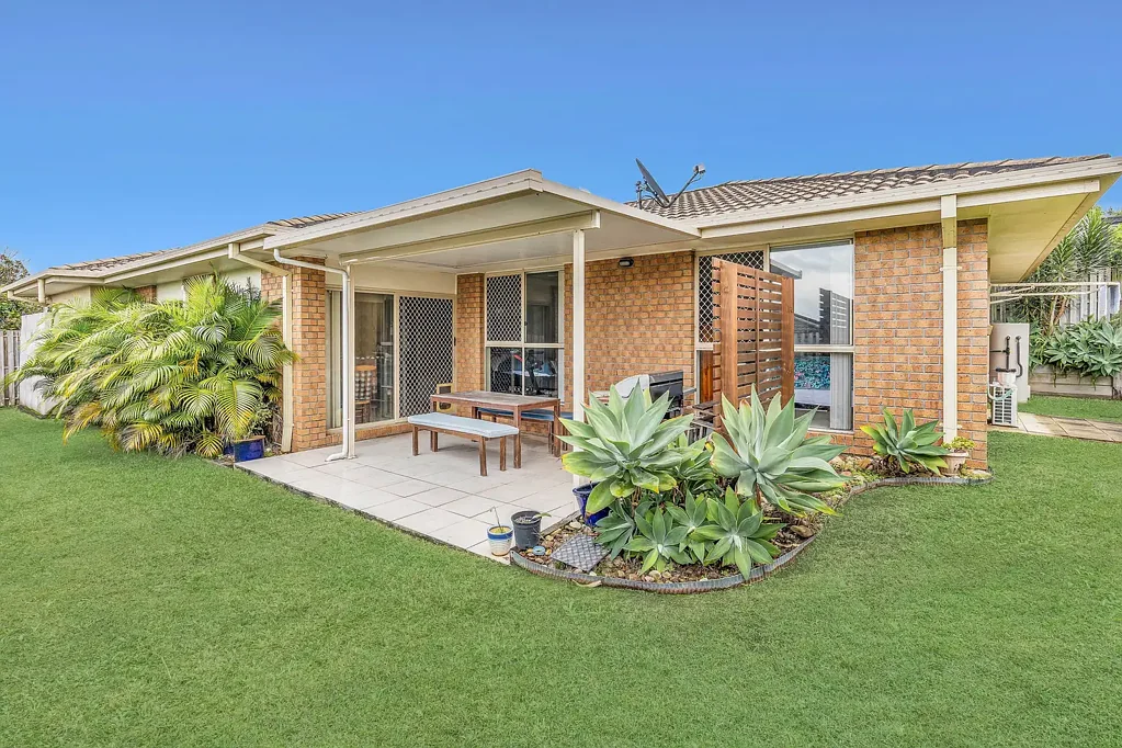 Upper Coomera 4ห้องนอน LIVE IN OR INVEST LOCATION LOCATION