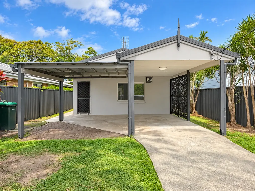 Mooloolah Valley 3कमरा 30 Jones Street MOOLOOLAH VALLEY - Charming Mooloolah Valley Home with Pool, Shed & Strong Rental Return