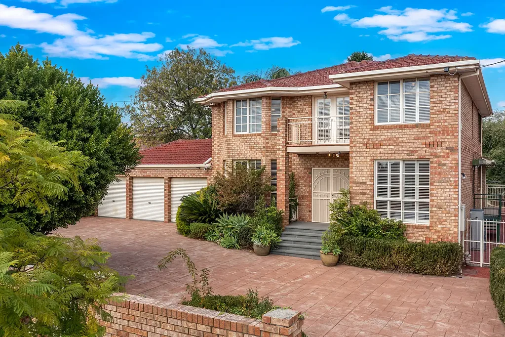 1 Lake Street, Reservoir, VIC 3073