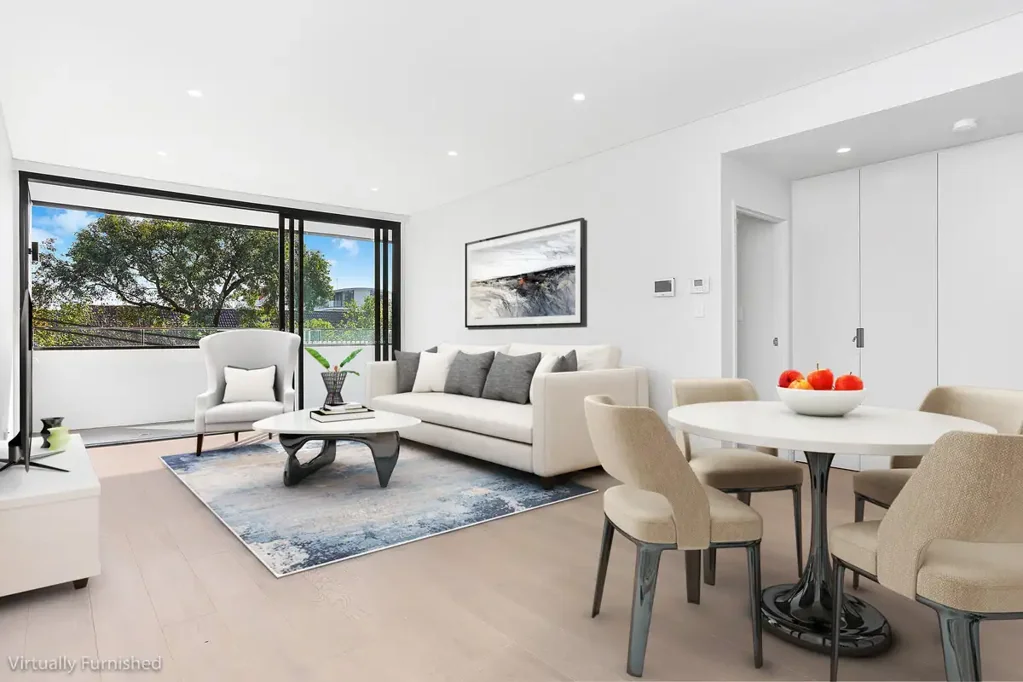 Modern Three Bedroom Apartment
