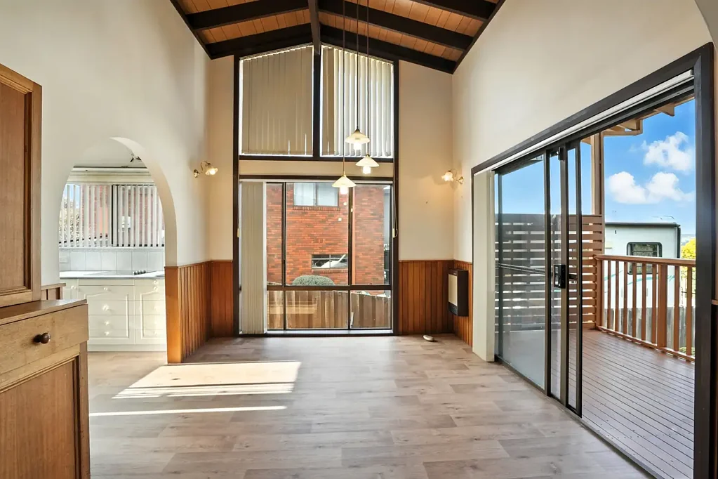 Newnham 4कमरा Spacious Family Living with Tamar River Views