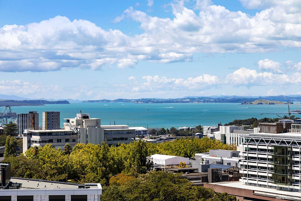 Auckland Central 2침실 Stunning Seaview CBD living