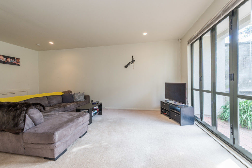 10/270 Sunset Road, Windsor Park, Auckland - North Shore, 3 ห้องนอน, 0 ห้องน้ำ