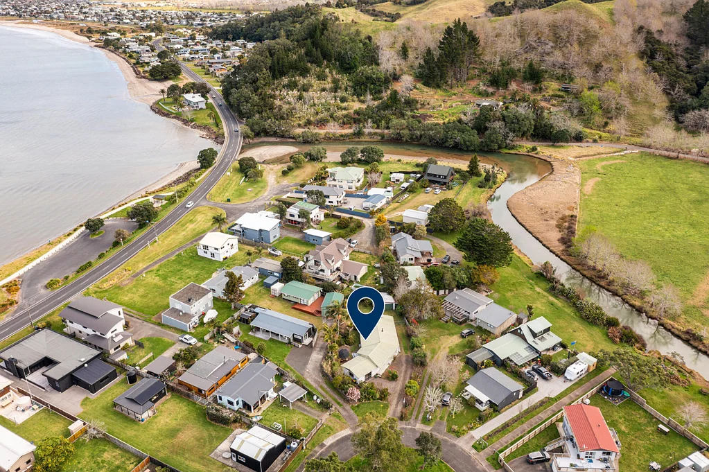 Whitianga 3कमरा A rare combination of space and coastal position