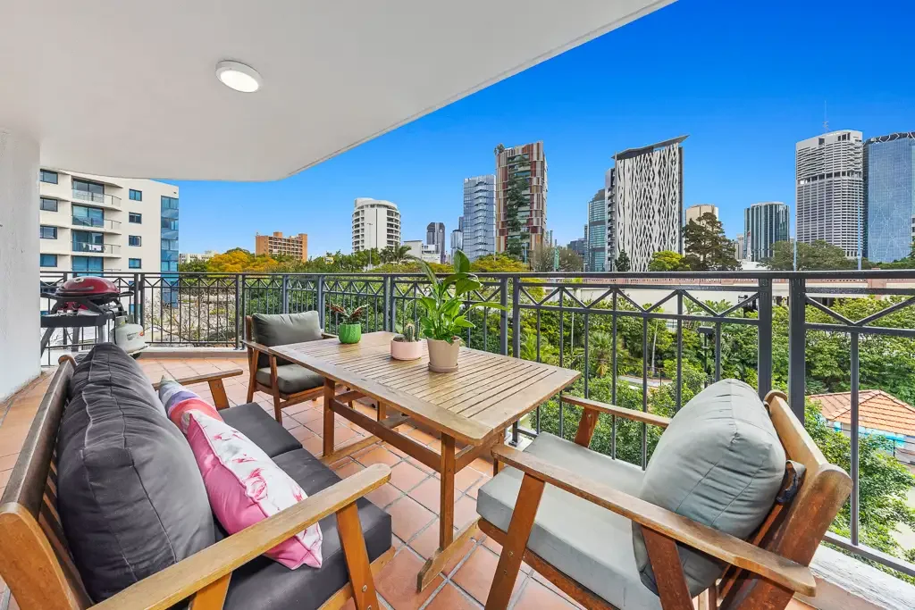 Kangaroo Point 2房 THE GOODWIN AUCTION DAY DEADLINE - THE GOODWIN