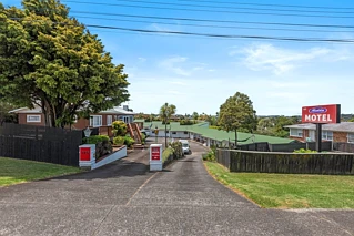 323-325 Wairau Road, Wairau Valley, Wairau Valley, North Shore City