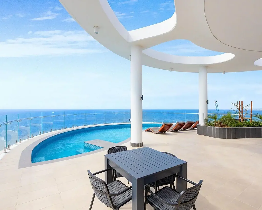 Furnished apartment with ocean views