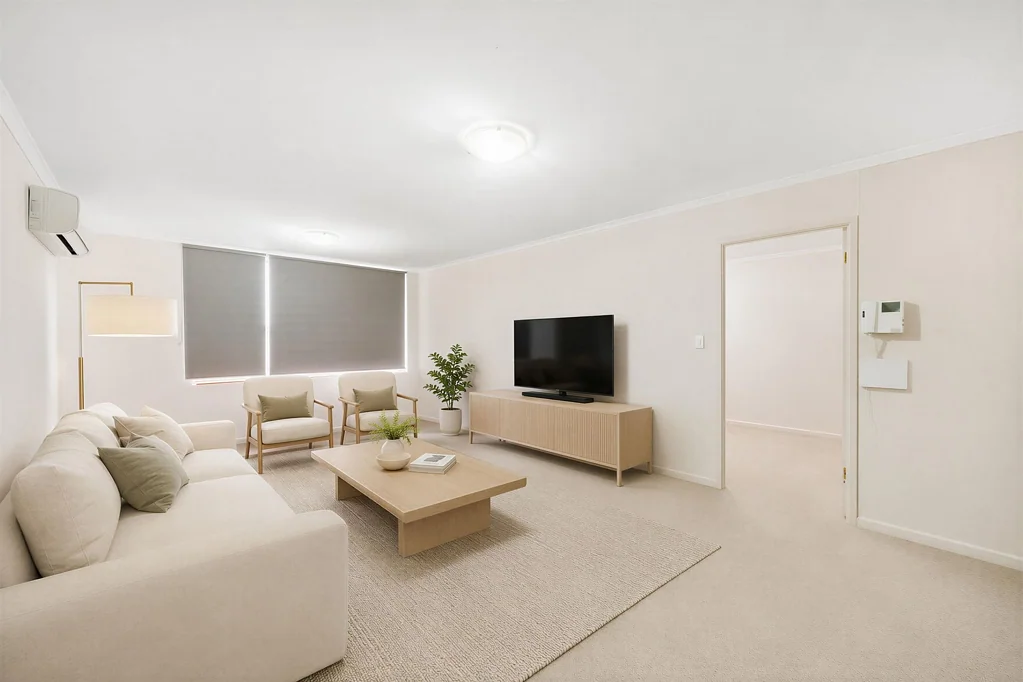 Homebush 2Kwarto East-Facing Apartment with Elevated District Views