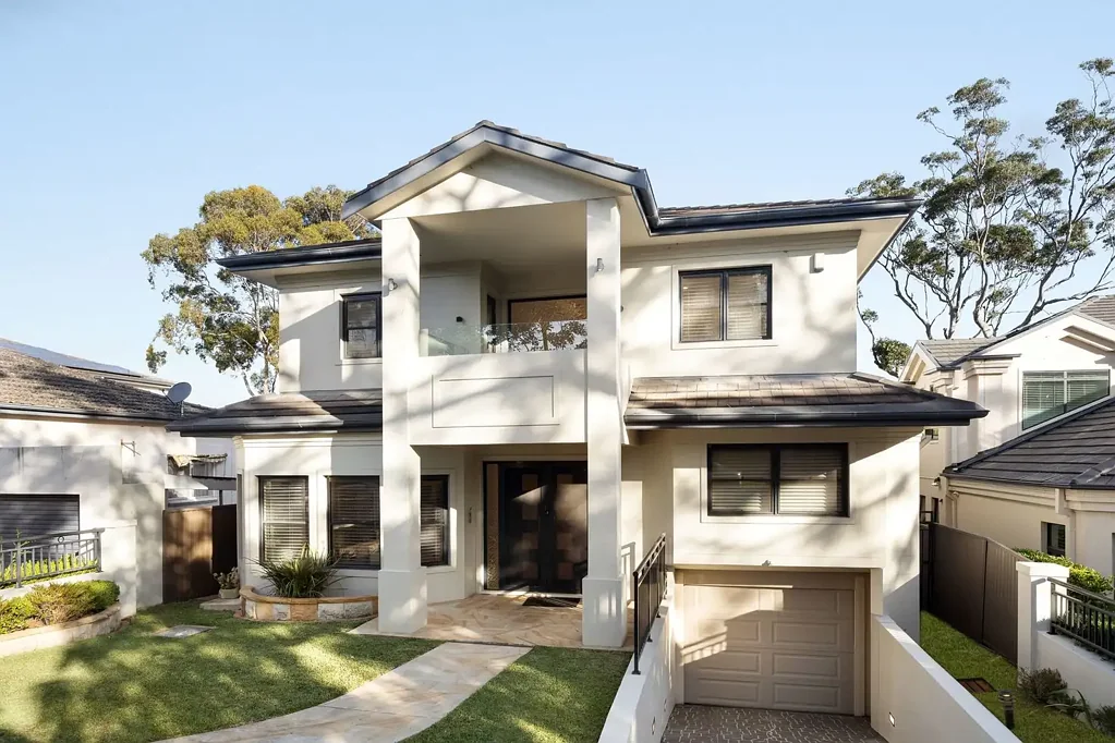 Strathfield 5Zimmer Architecturally designed family home with flawless in/outdoor entertaining in a blue ribbon setting