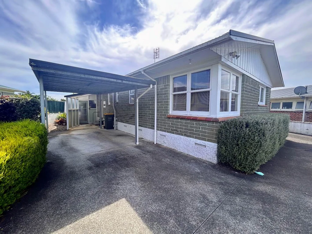 Spacious Interiors and Family-Friendly Features!