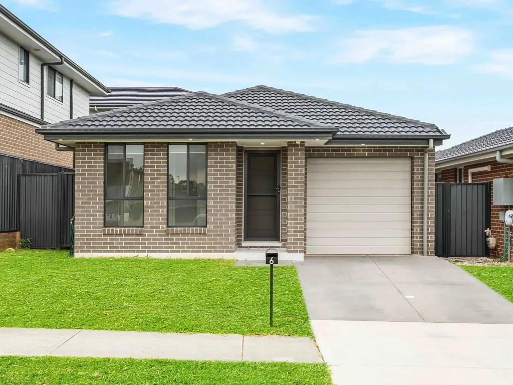 6 King Rock Road, Austral, NSW 2179