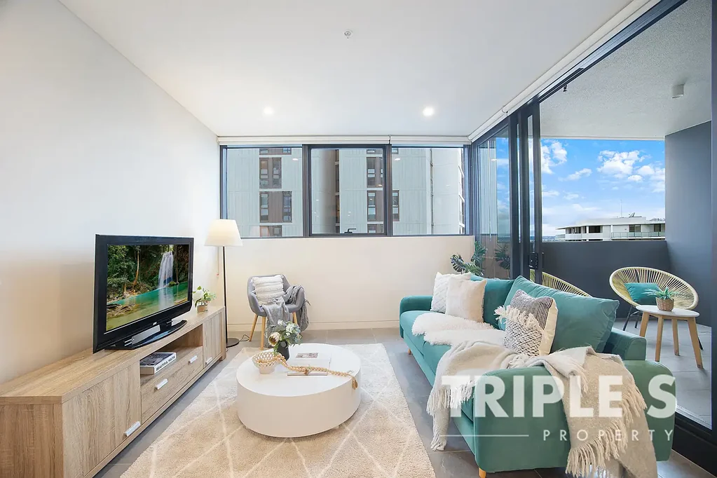 Homebush 1Habitaciones Huge living area with natural sunlight