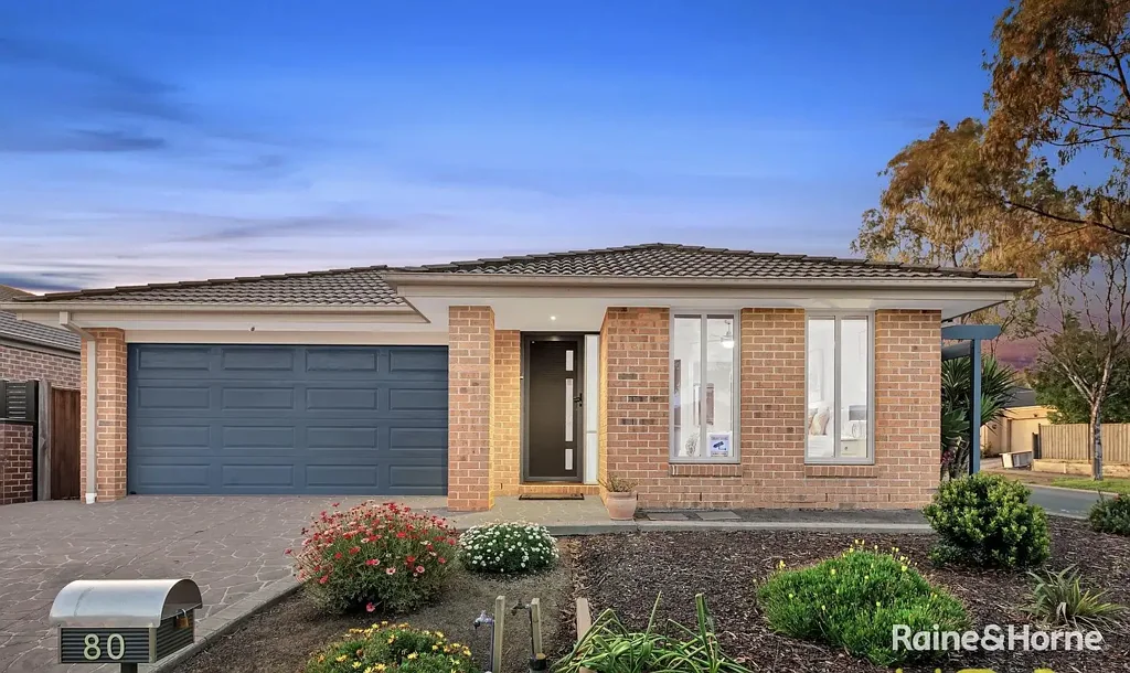 3 Bedroom House in Cranbourne North!