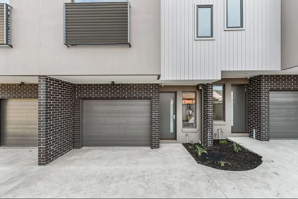 Modern townhouse