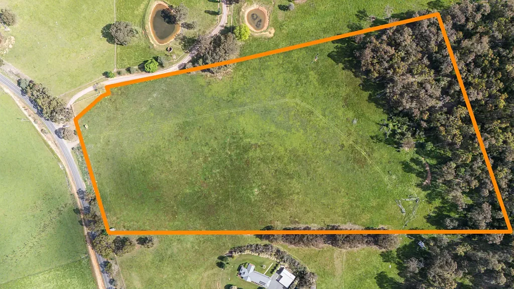 Myrtleford  20 Acres (Approx.) - Premium Lifestyle Land in the Heart of Buffalo Creek Valley