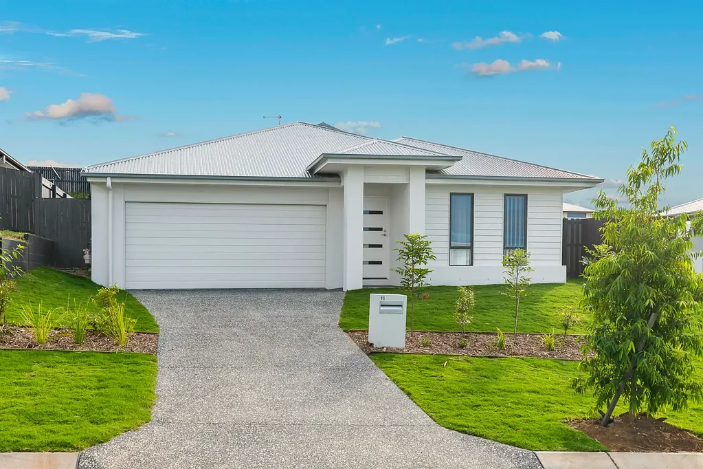 Large Family Home with Ducted Air-Conditioning!