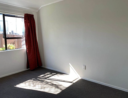 11 Imperial Place, Henderson, Waitakere City, 3房, 1浴, 整租独立别墅