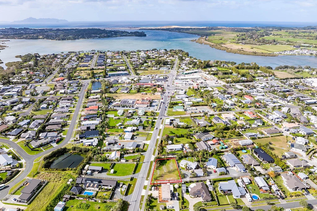 Mangawhai  HEART OF MANGAWHAI VILLAGE
