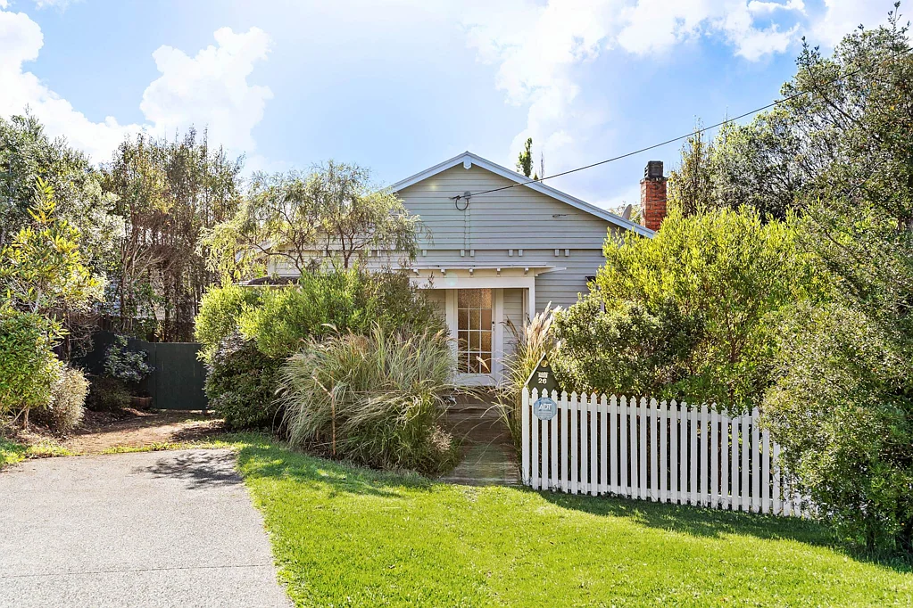 26 Tahi Terrace, Glen Eden, Waitakere City, Auckland