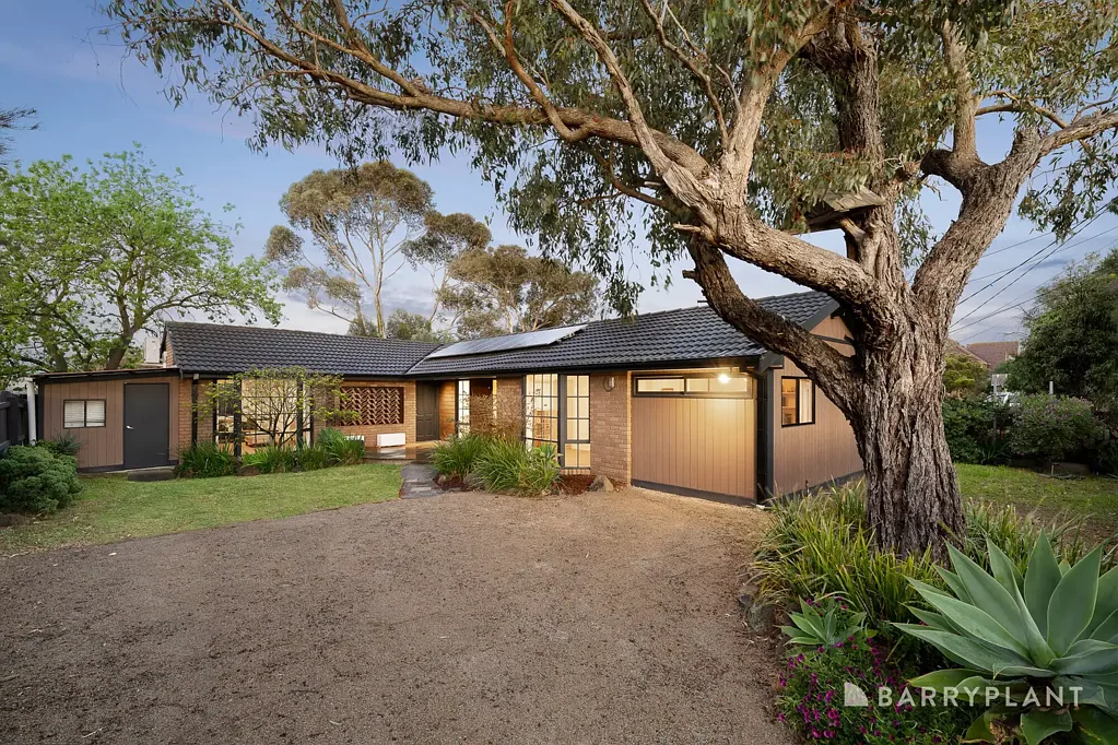 53 Larnook Crescent, Aspendale, VIC 3195