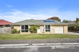 4 Iris Court, Kingston