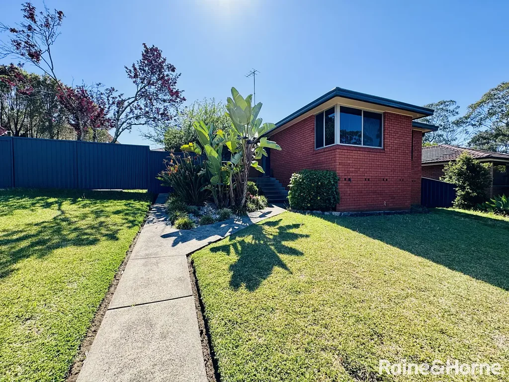 Family Home in Leumeah For Lease