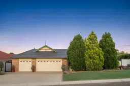 5 Hadleigh Court, Murrumba Downs