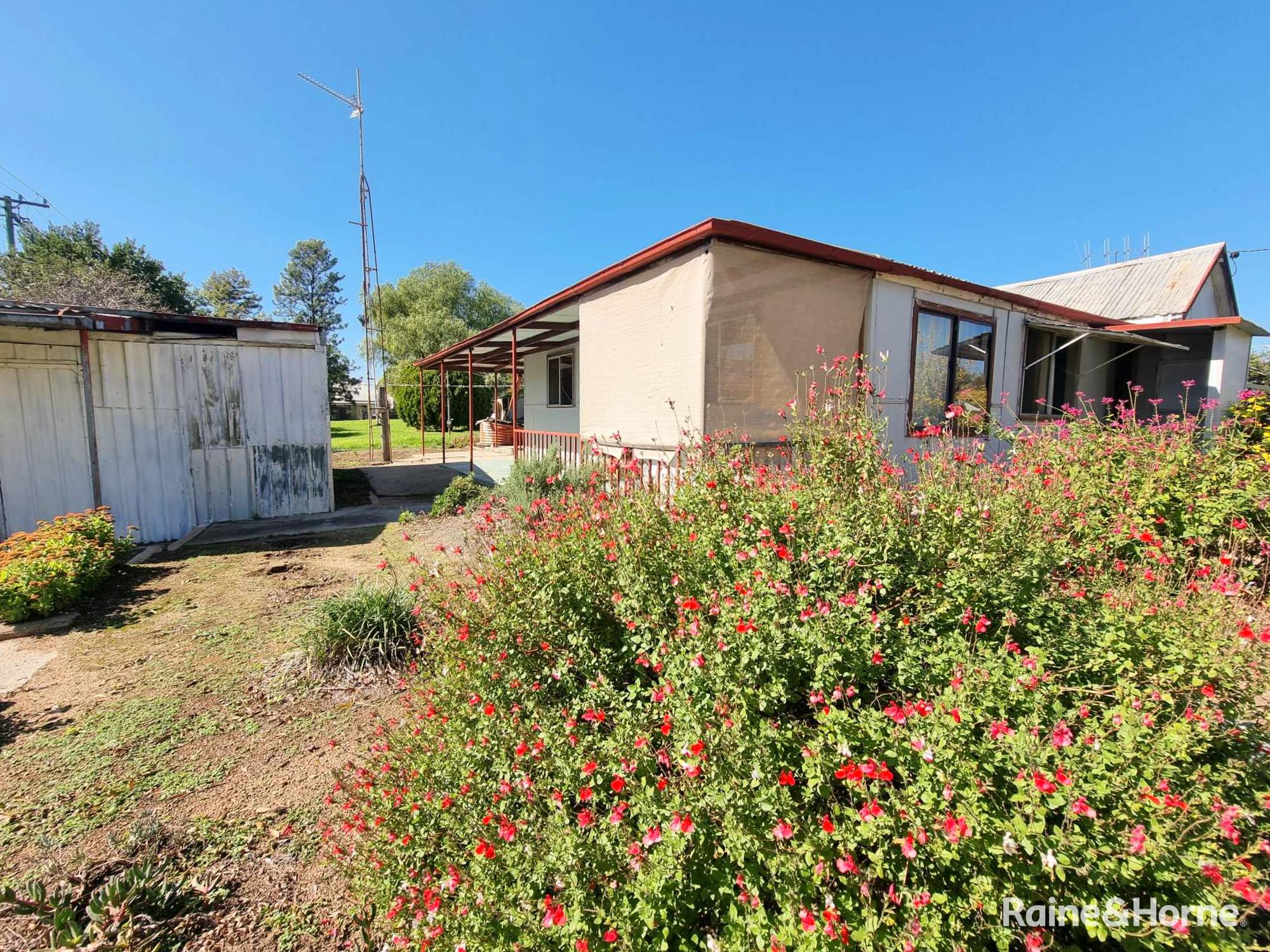 2 BOGALONG ST, GRENFELL NSW 2810, 0 phòng ngủ, 0 phòng tắm, House