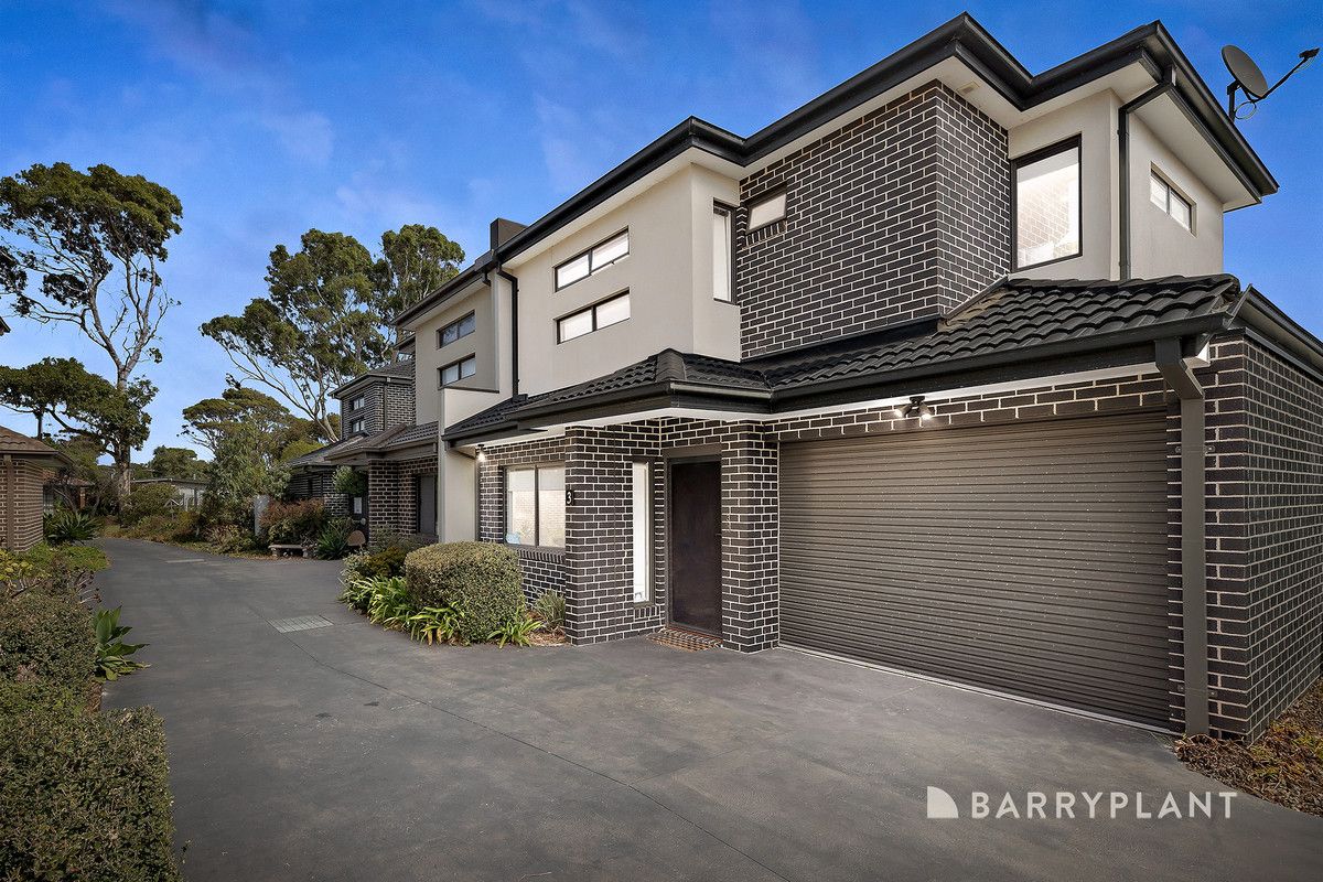 3/2 Cairns Street, Rosebud, Mornington Peninsula, 2 Bedrooms, 2 Bathrooms, Townhouse