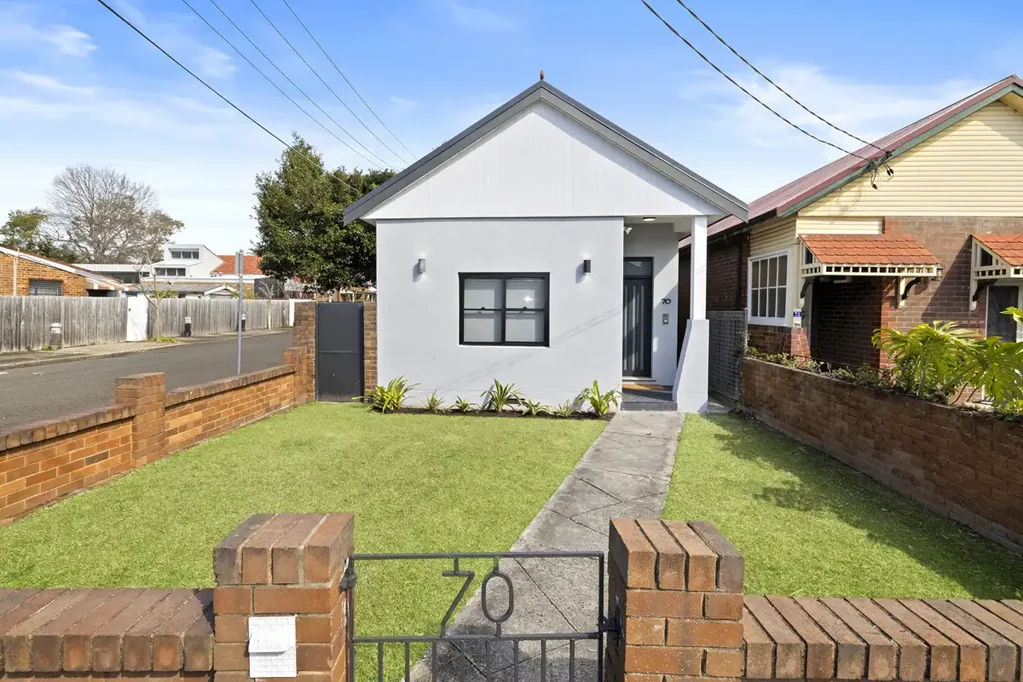 Croydon 3ห้องนอน Move-In Ready with Space, Style & Future Potential