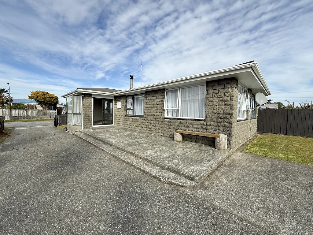 Hokitika 3房  Solid family home in handy location