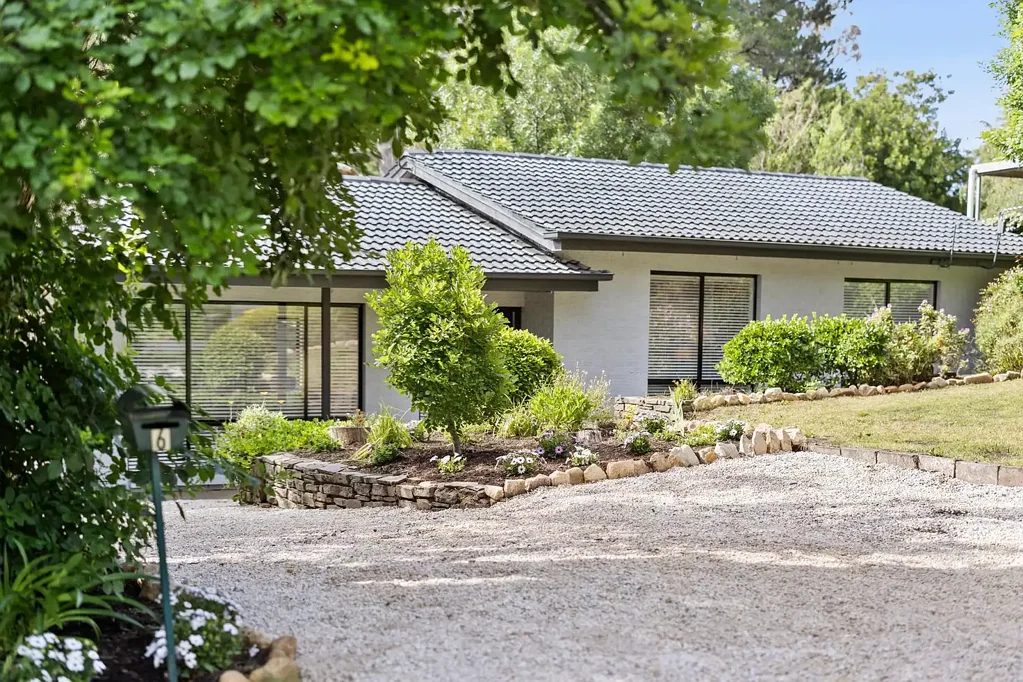 6 Thomas Grove, Bridgewater, SA 5155