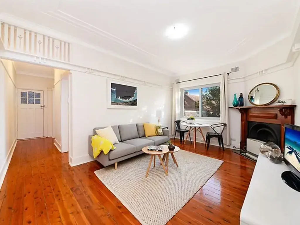 North Bondi 2 Bedroom Art Deco Coastal Residence in Coveted Bondi Pocket