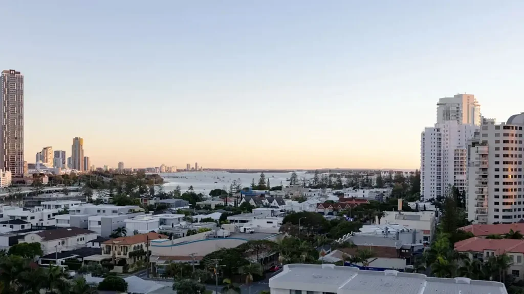 Sought after Hi-rise apartment in Main Beach!