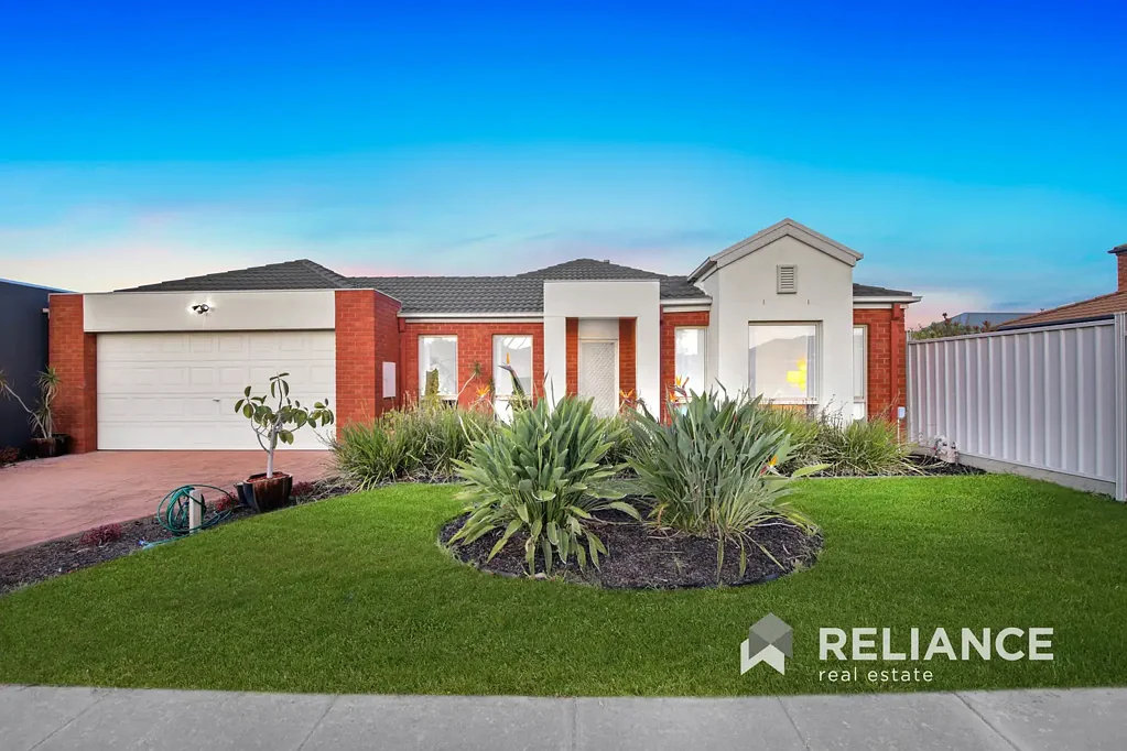 39 Sumner Crescent, Point Cook, VIC 3030