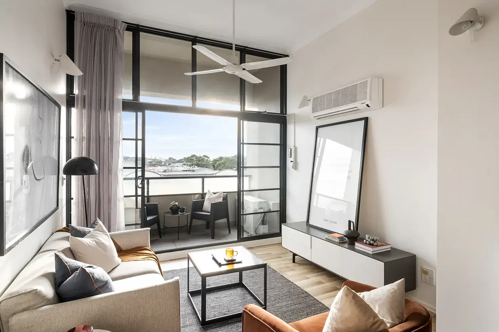 New York style one bedroom apartment with Parking and Outdoor Pool