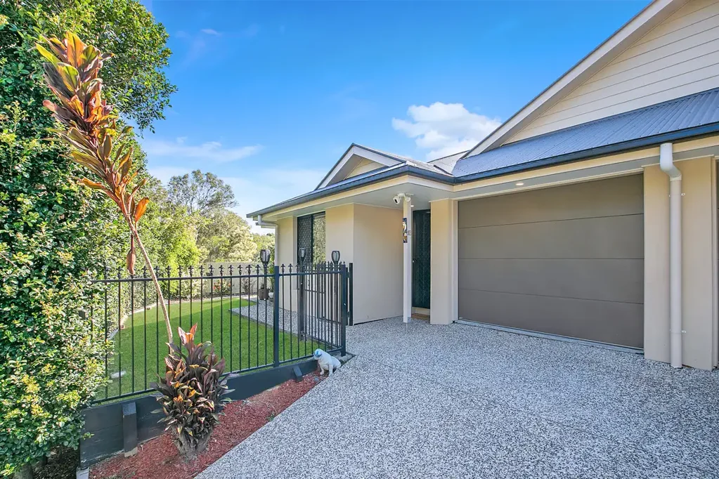 1/4 Riverview Parkway, Griffin, QLD 4503
