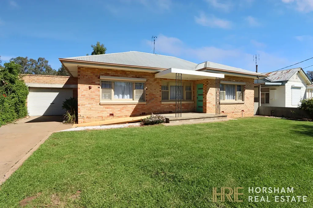 6 Alamein Avenue, Warracknabeal, VIC 3393