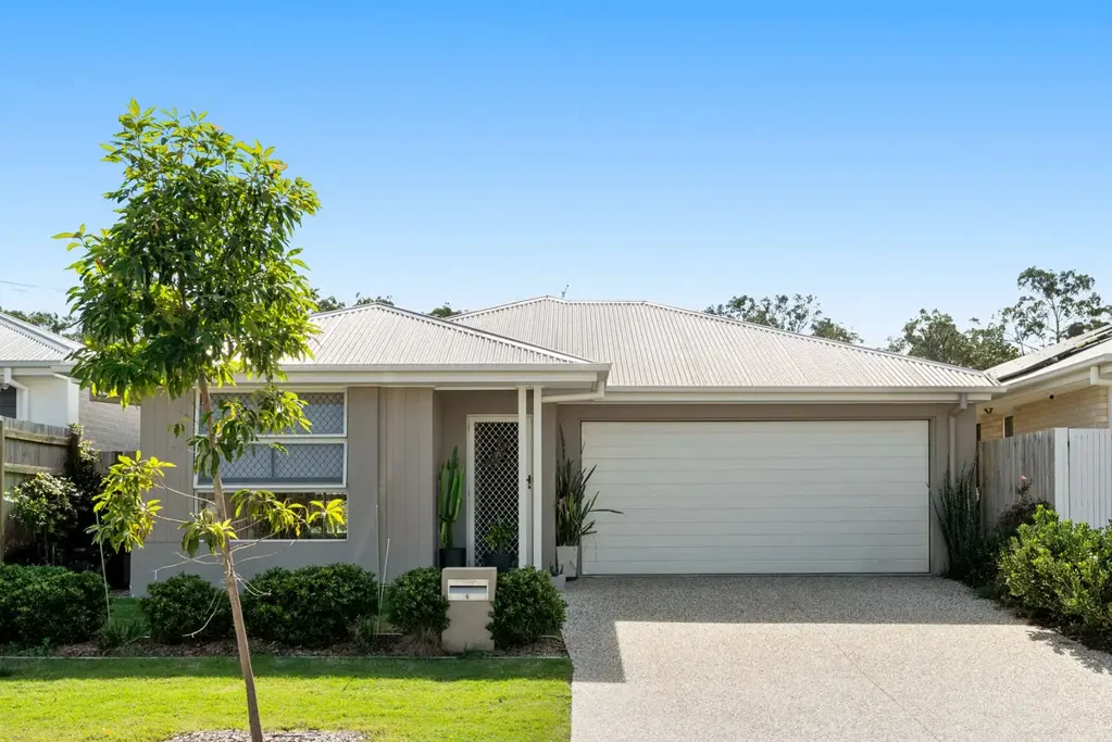 Warner 4ห้องนอน Move Straight In – Modern Family Living in the Heart of Warner
