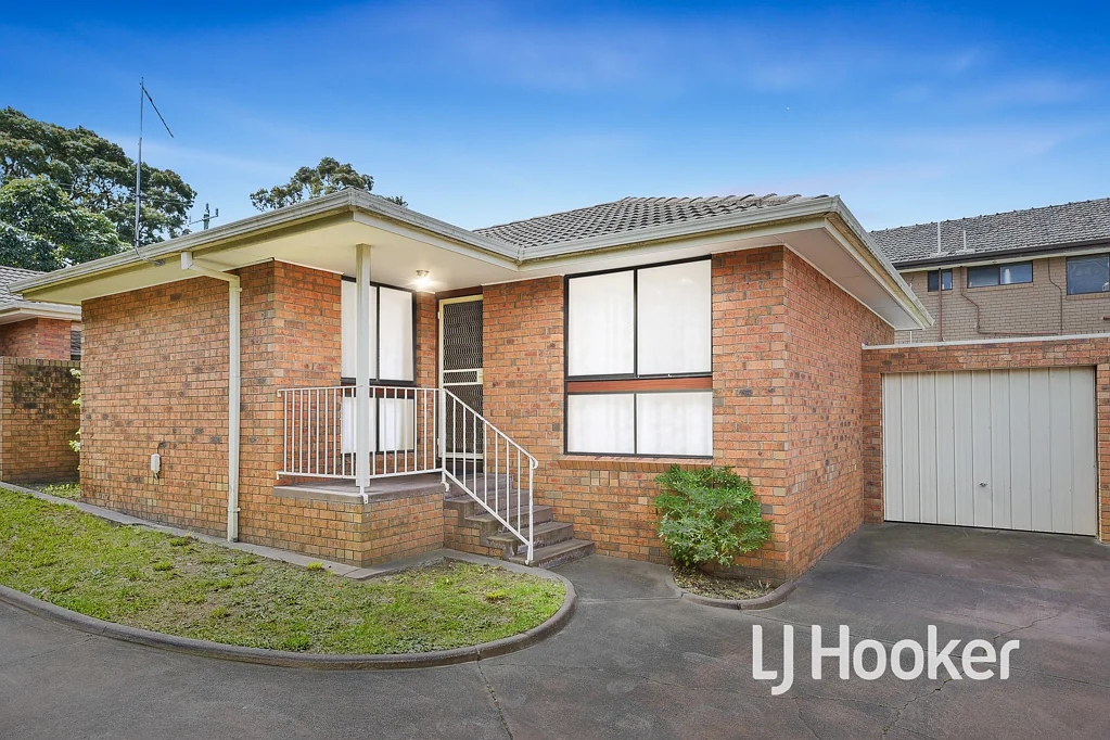 2/11 Close Avenue, Dandenong, VIC 3175