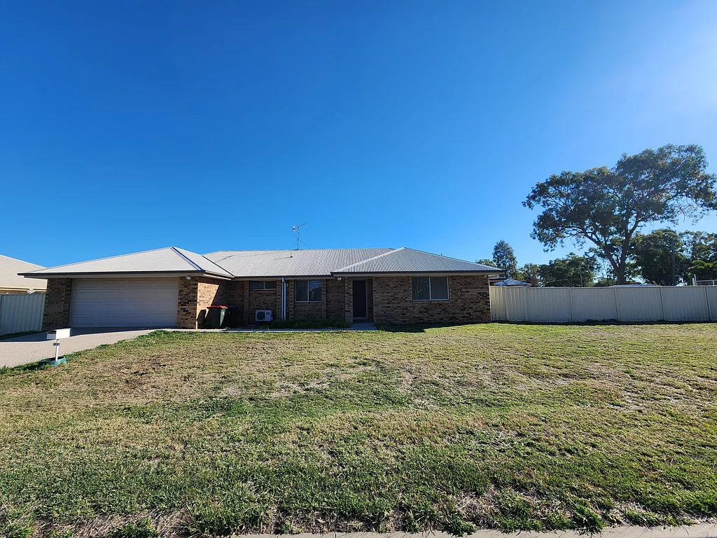 67 Herzog St, Moura, QLD 4718