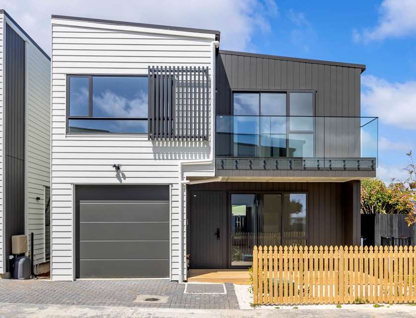 28A Dellwood Avenue, Henderson, Waitakere City, Auckland, 4房, 2浴, 城市屋