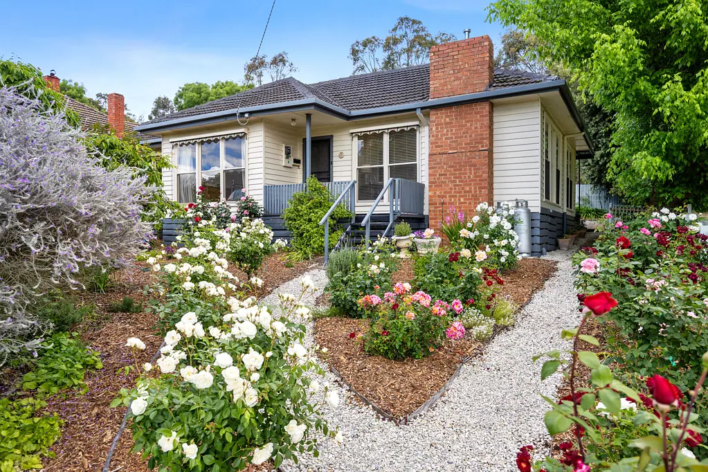 30 Oliver Street, Yea, VIC 3717