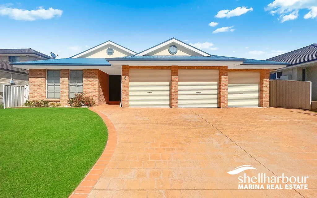 Shell Cove 6 Slaapkamer Single Level Family Home with a Peaceful Lifestyle and Triple Garage