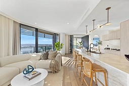 21602/21 Elizabeth Avenue, Broadbeach