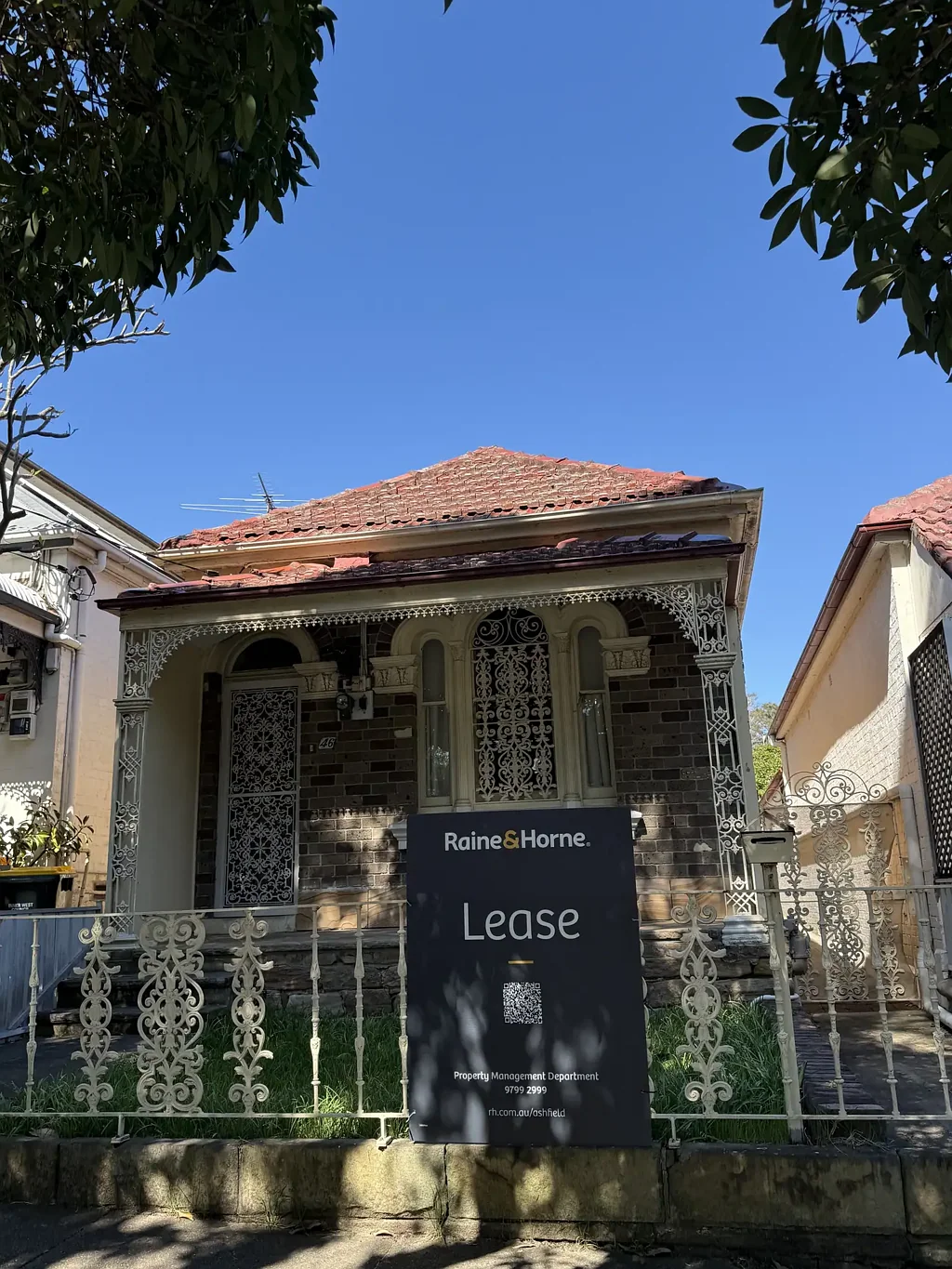 Summer Hill Gem