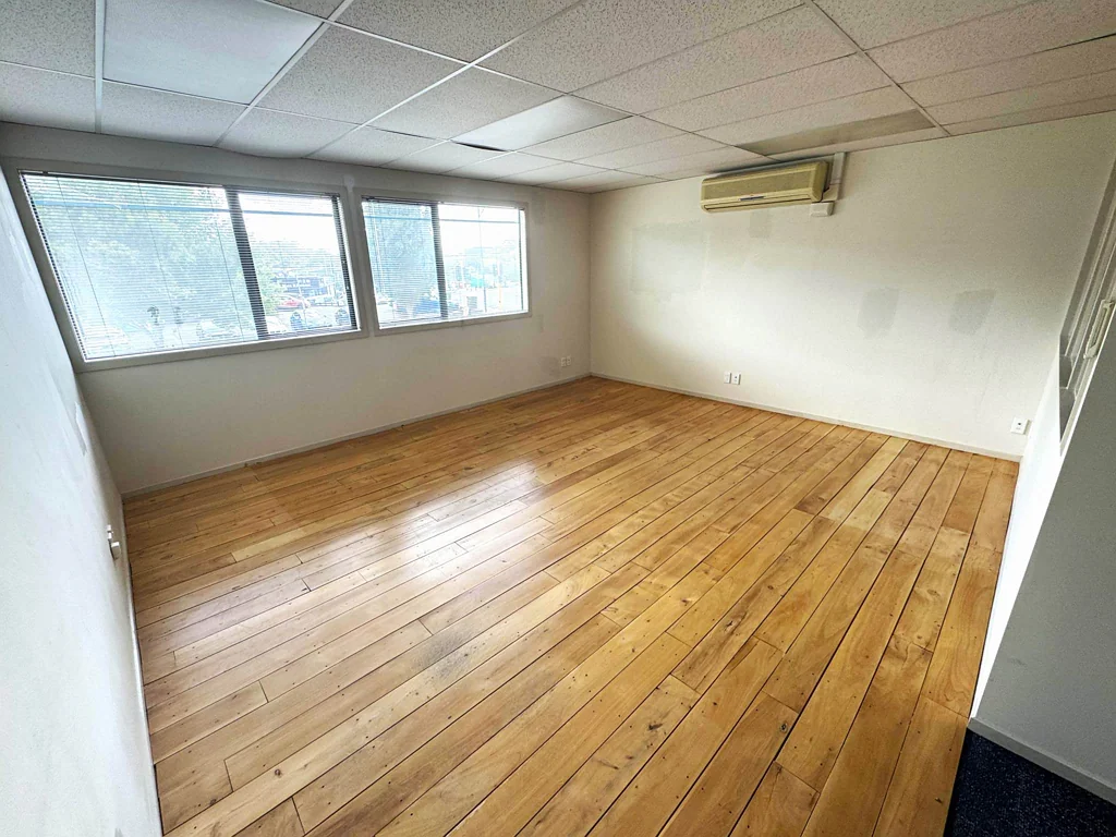 Albany PRIME LOCATION, UNBEATABLE VALUE