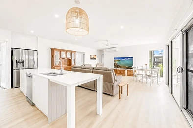 12 Beachcomber Place, Bargara, QLD 4670, 3房, 2浴, House
