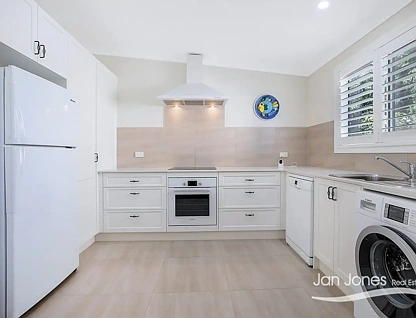 15A Annie Street, Woody Point, QLD 4019, 3房, 1浴, 独立屋