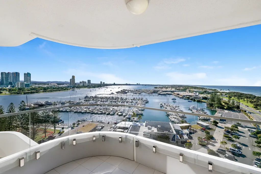 30/14 Macarthur Parade, Main Beach, QLD 4217